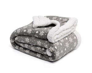 Ultra-Soft Christmas Holiday Cozy Plush Premium Fleece Sherpa Reversible Blanket