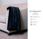 Load image into Gallery viewer, Plush Fleece Throw Blanket
